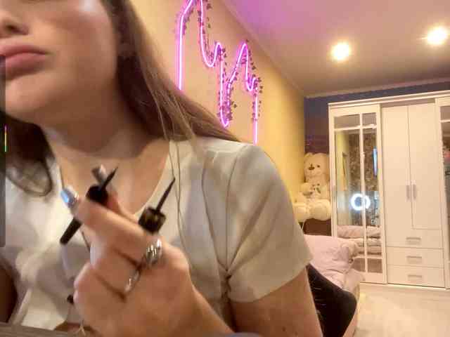 BettieClemence webcam