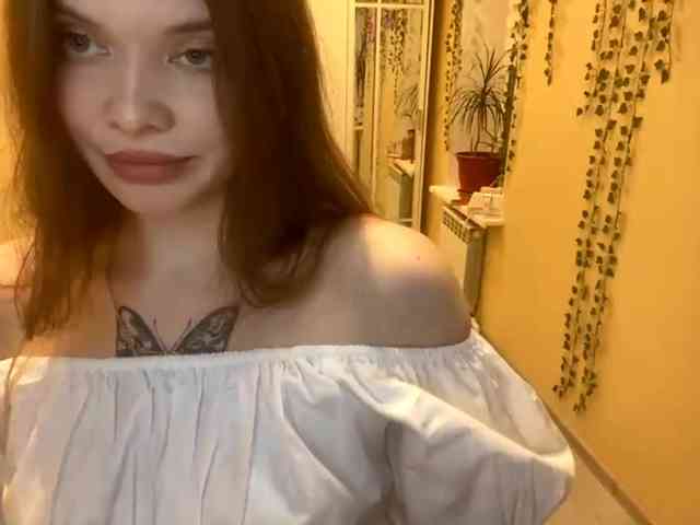 BettieClemence webcam