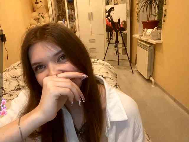 BettieClemence webcam