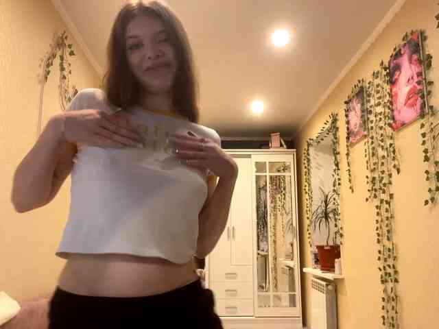 BettieClemence webcam