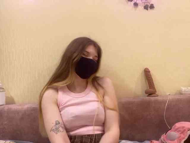 BettieClemence webcam