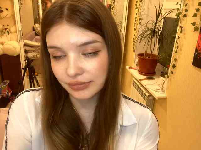 BettieClemence webcam