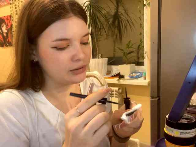 BettieClemence webcam