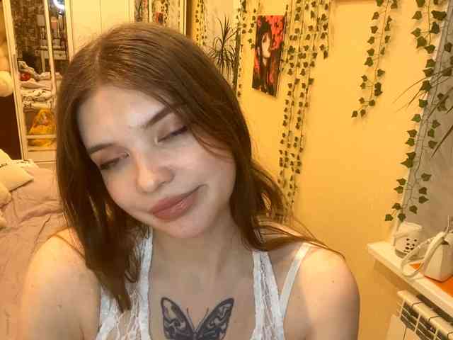 BettieClemence webcam