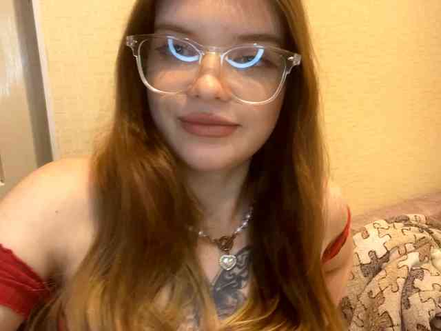 BettieClemence webcam