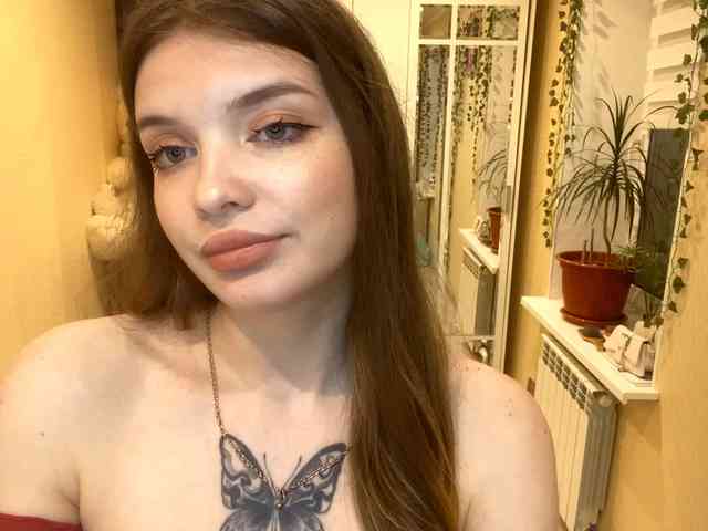 BettieClemence webcam