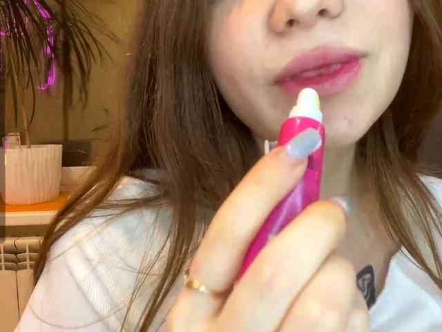 BettieClemence webcam