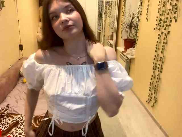 BettieClemence webcam