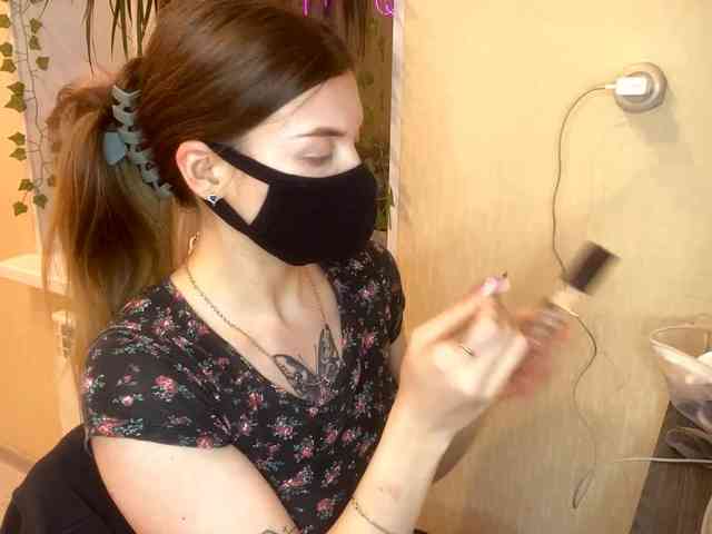 BettieClemence webcam