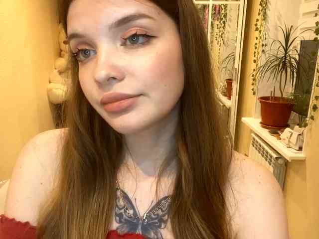 BettieClemence webcam