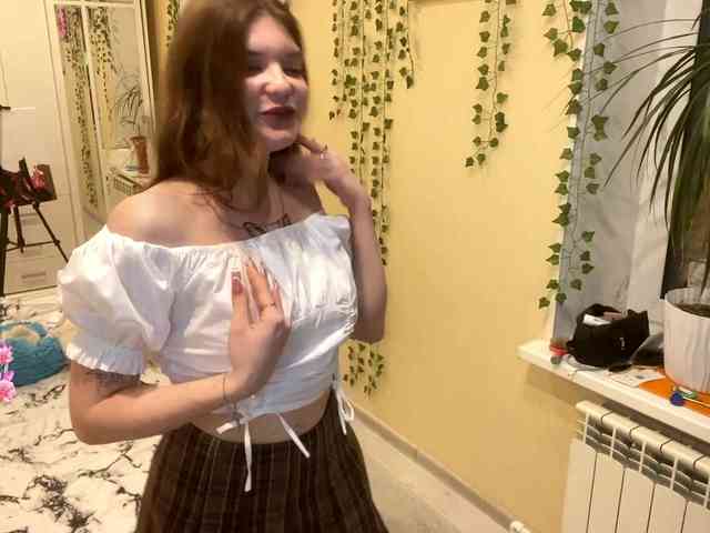 BettieClemence webcam