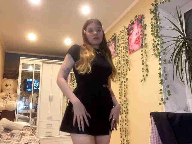 BettieClemence webcam