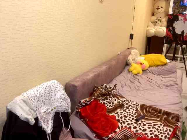 BettieClemence webcam