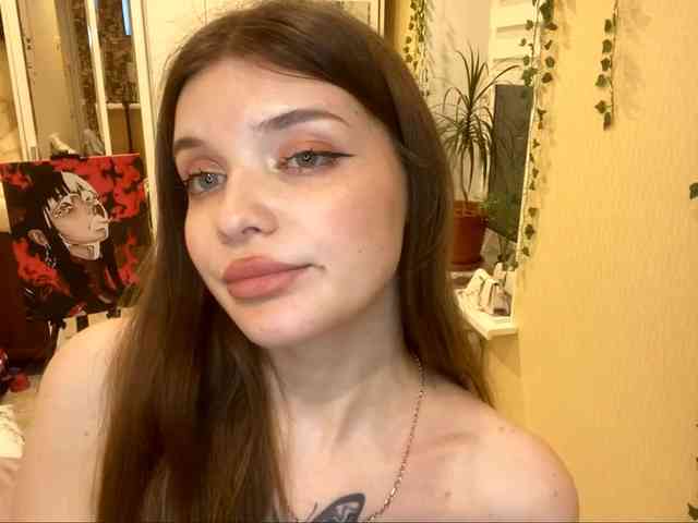 BettieClemence webcam