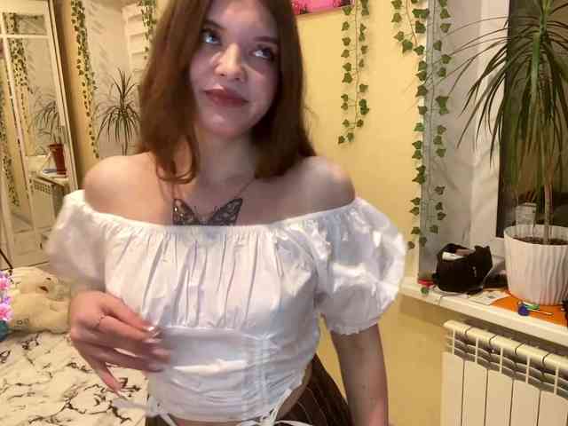 BettieClemence webcam