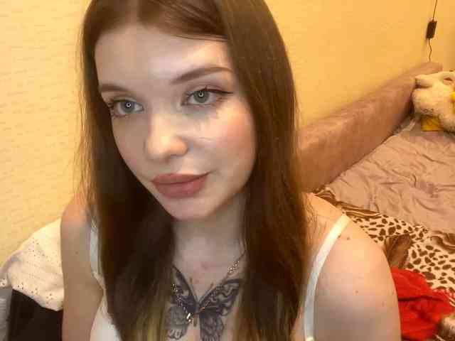 BettieClemence webcam