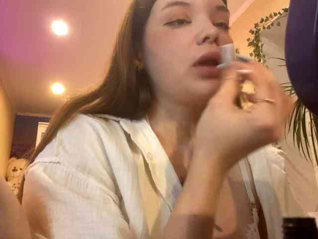 BettieClemence webcam