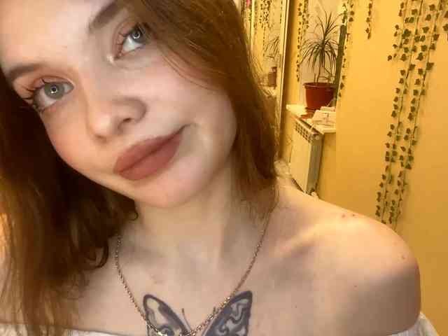 BettieClemence webcam