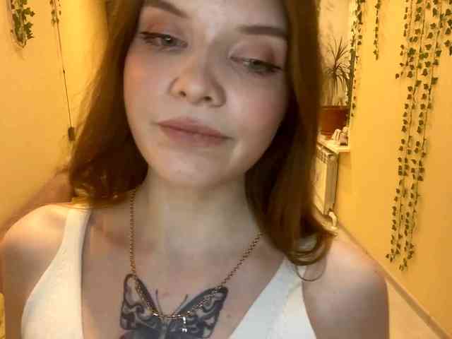 BettieClemence webcam