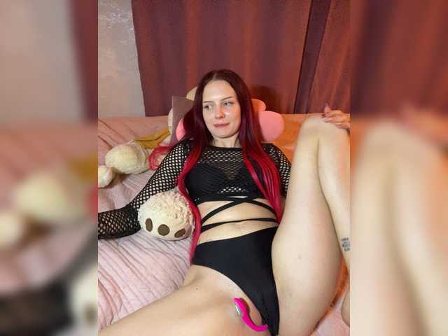 KORALINA69-1's BongaCams show and profile