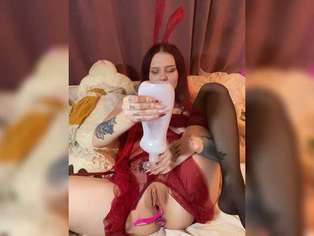 KORALINA69-1's BongaCams show and profile