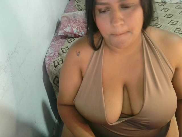 Aleja-wish's BongaCams show and profile