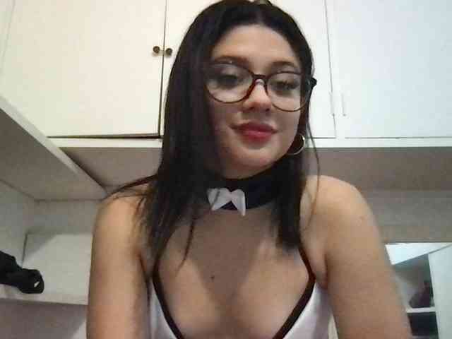 SweetCharlota webcam