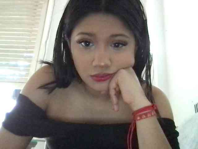 SweetCharlota webcam