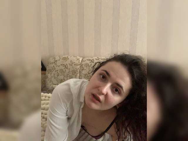 IlonaStar777 – webcam model profile photo