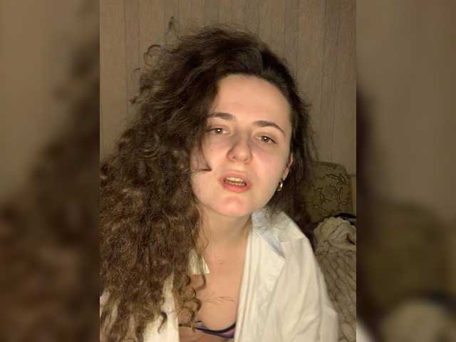 IlonaStar777 – webcam model profile photo