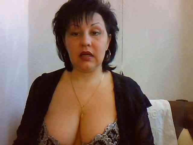 SweetPussyZvZ webcam