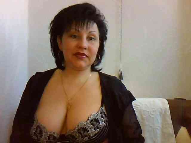 SweetPussyZvZ webcam