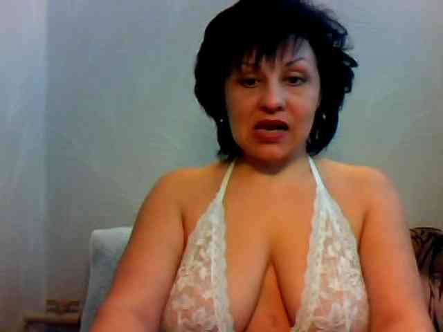 SweetPussyZvZ webcam