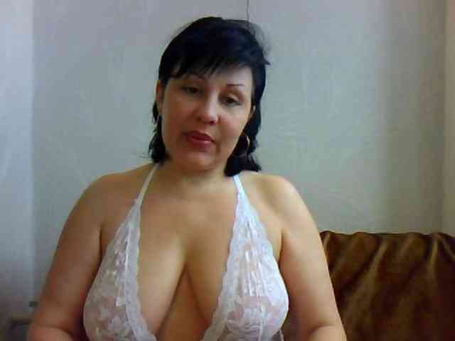 SweetPussyZvZ webcam