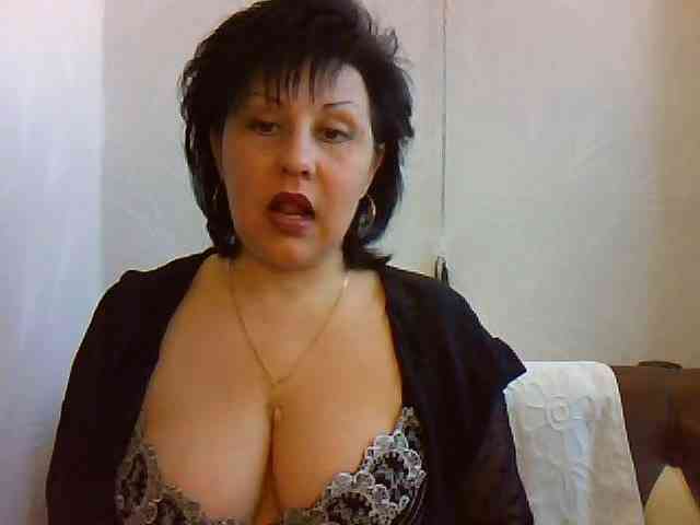 SweetPussyZvZ webcam