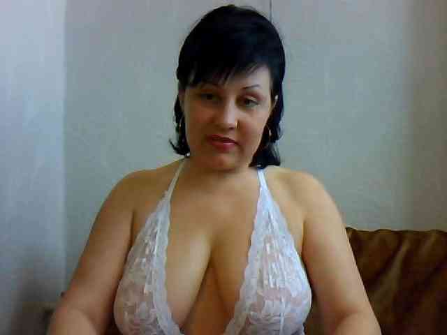 SweetPussyZvZ webcam