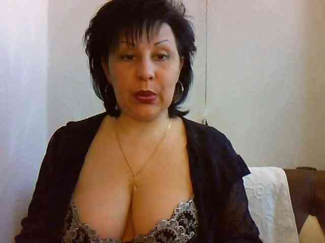 SweetPussyZvZ webcam