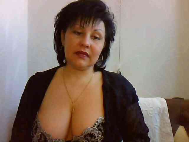 SweetPussyZvZ webcam