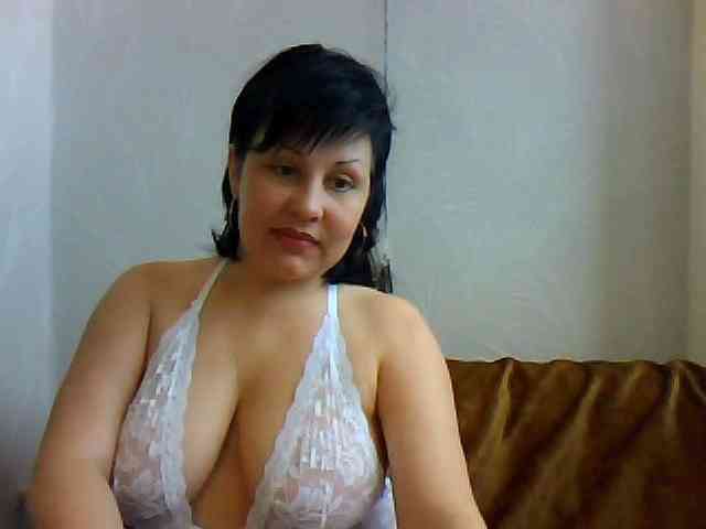 SweetPussyZvZ webcam