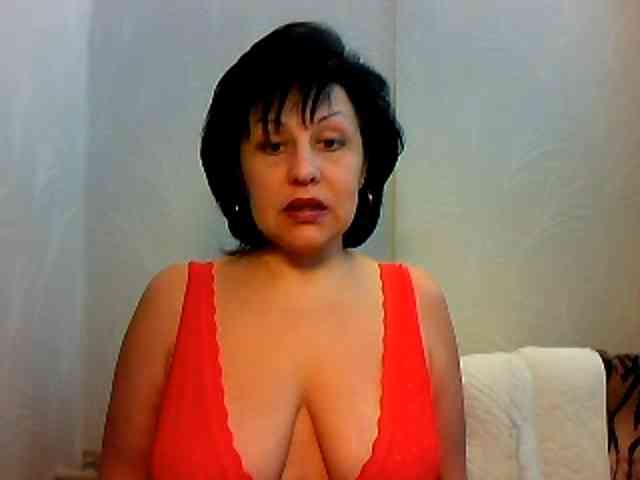 MatureWetPussyZvZ webcam