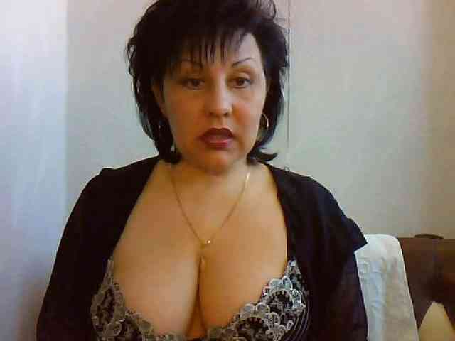 SweetPussyZvZ webcam