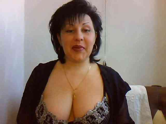 SweetPussyZvZ webcam