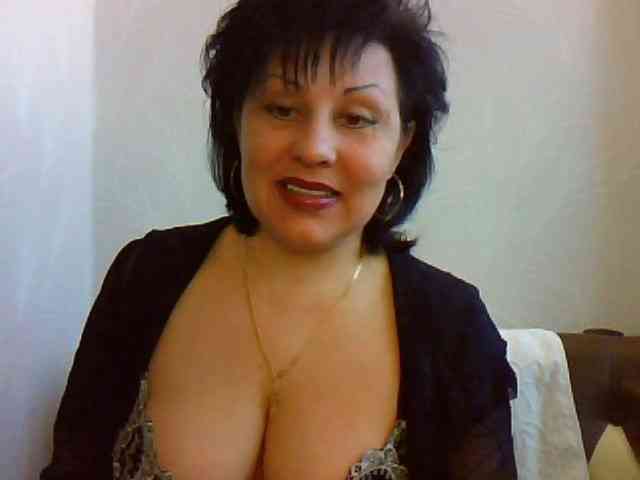 SweetPussyZvZ webcam