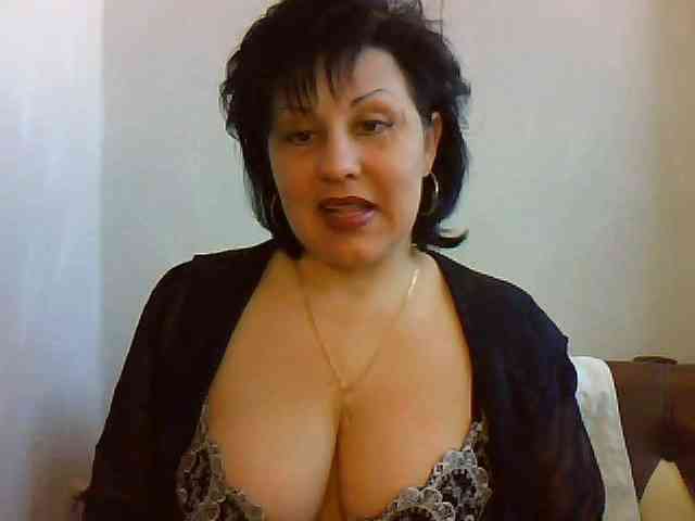 SweetPussyZvZ webcam