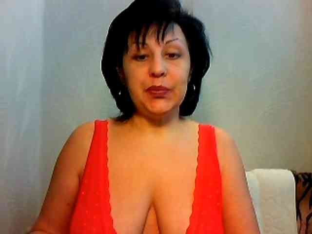 MatureWetPussyZvZ webcam