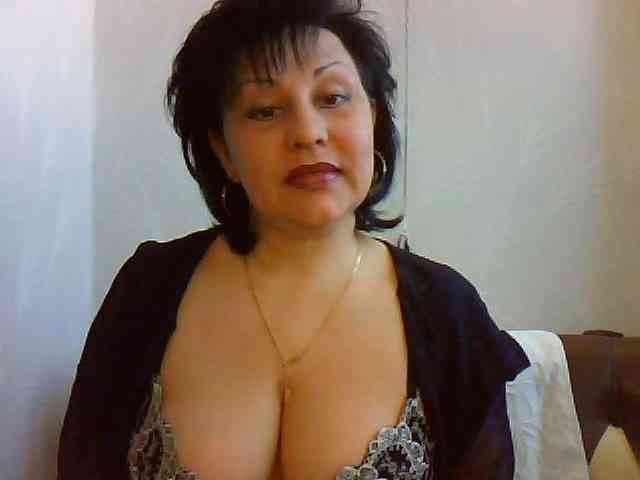 SweetPussyZvZ webcam