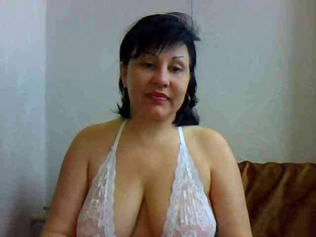 SweetPussyZvZ webcam