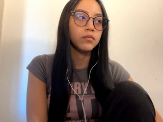 DonellaPrugh Porn Show