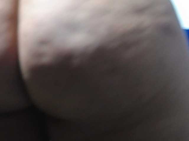 Camy-18 from BongaCams