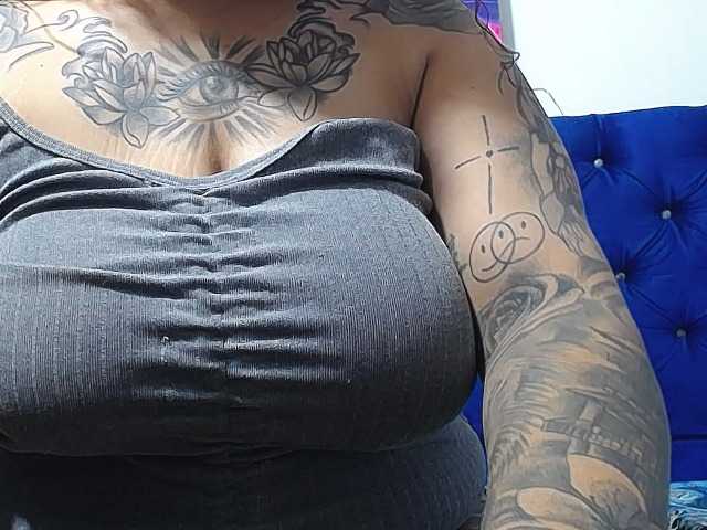 Camy-18 from BongaCams